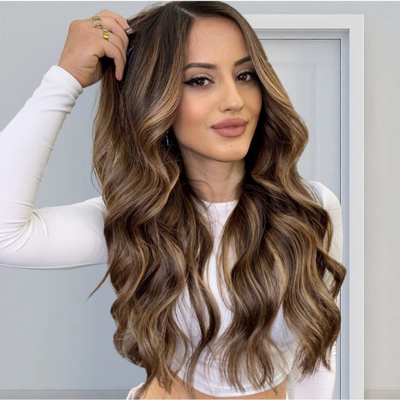 🦄 18” BROWN OMBRESIDE PART BODY WAVY LACE FRONT WIGARRIVES NEW💖